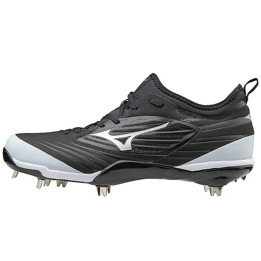 Tenis Baseball Mizuno EPIQ - Homem - Pretas/Branco - TNFEB9370